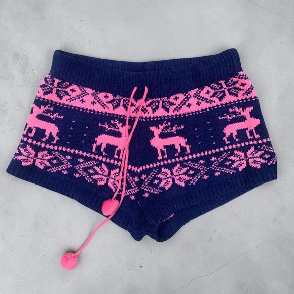 Betsey Johnson Pants - Betsey Johnson Winter Reindeer Pink Shorts Small
